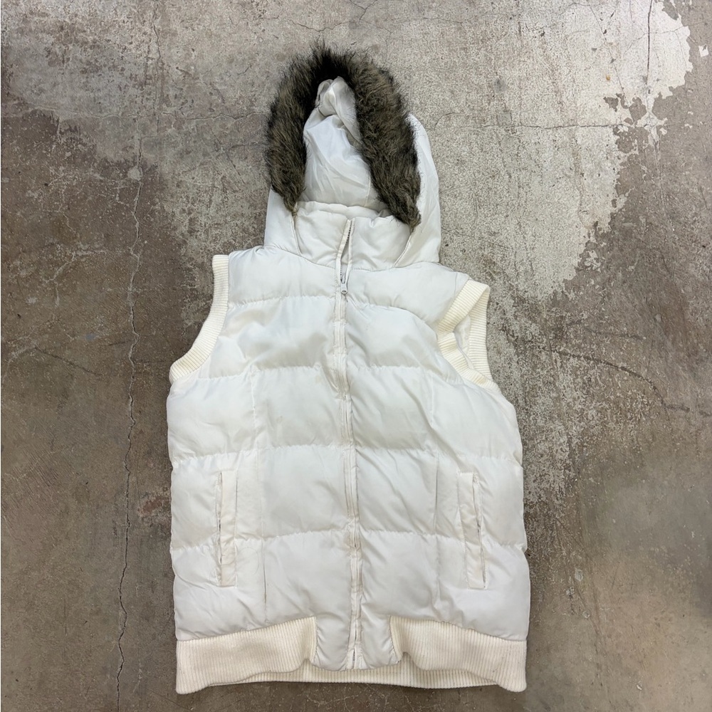 Vintage y2k ALFRED SUNG Pure White Vest with faux fur hood